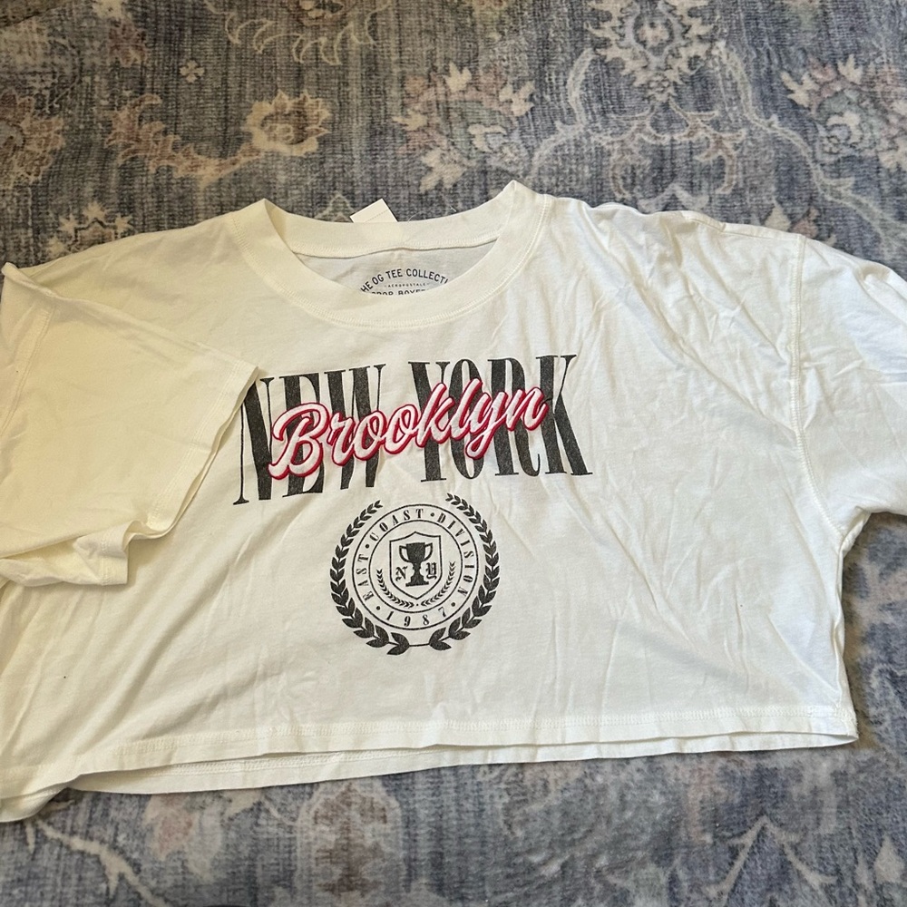 Aeropostale Cropped Tee